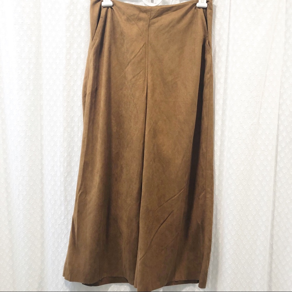CAREN FORBES • camel high waisted wide leg crops S